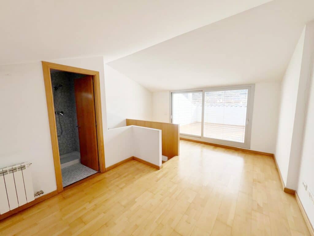 WhatsApp Image 2026-02-10 at 17.06.41 (7)