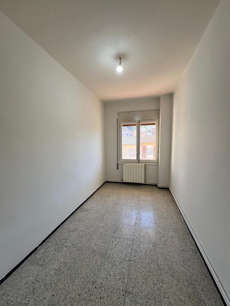 WhatsApp Image 2026-04-14 at 16.34.18 (10)