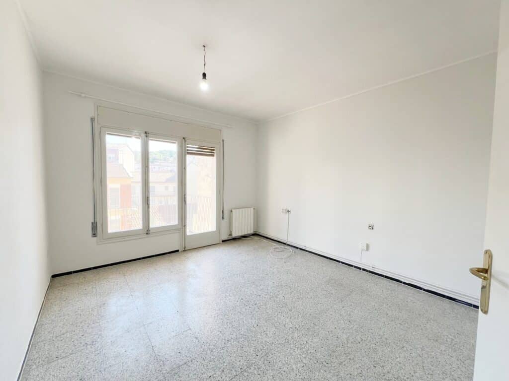 WhatsApp Image 2026-04-14 at 16.34.18