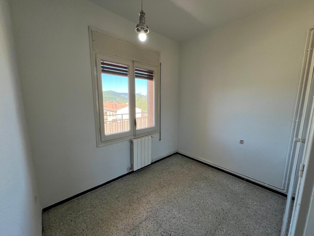 WhatsApp Image 2026-04-14 at 16.34.18 (3)